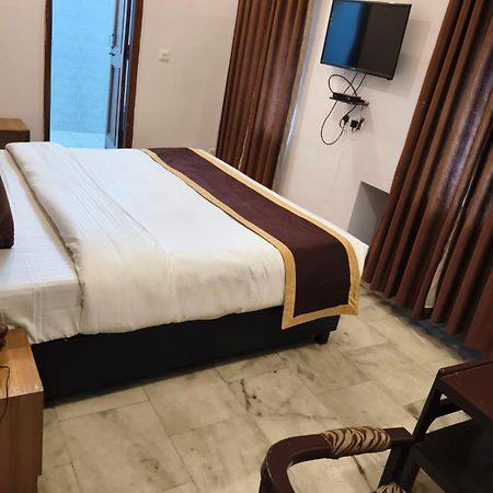 Hotel Anand Inn-Top Family Hotels Business Hotels Best Couple Friendly Hotel In Lucknow Exterior foto